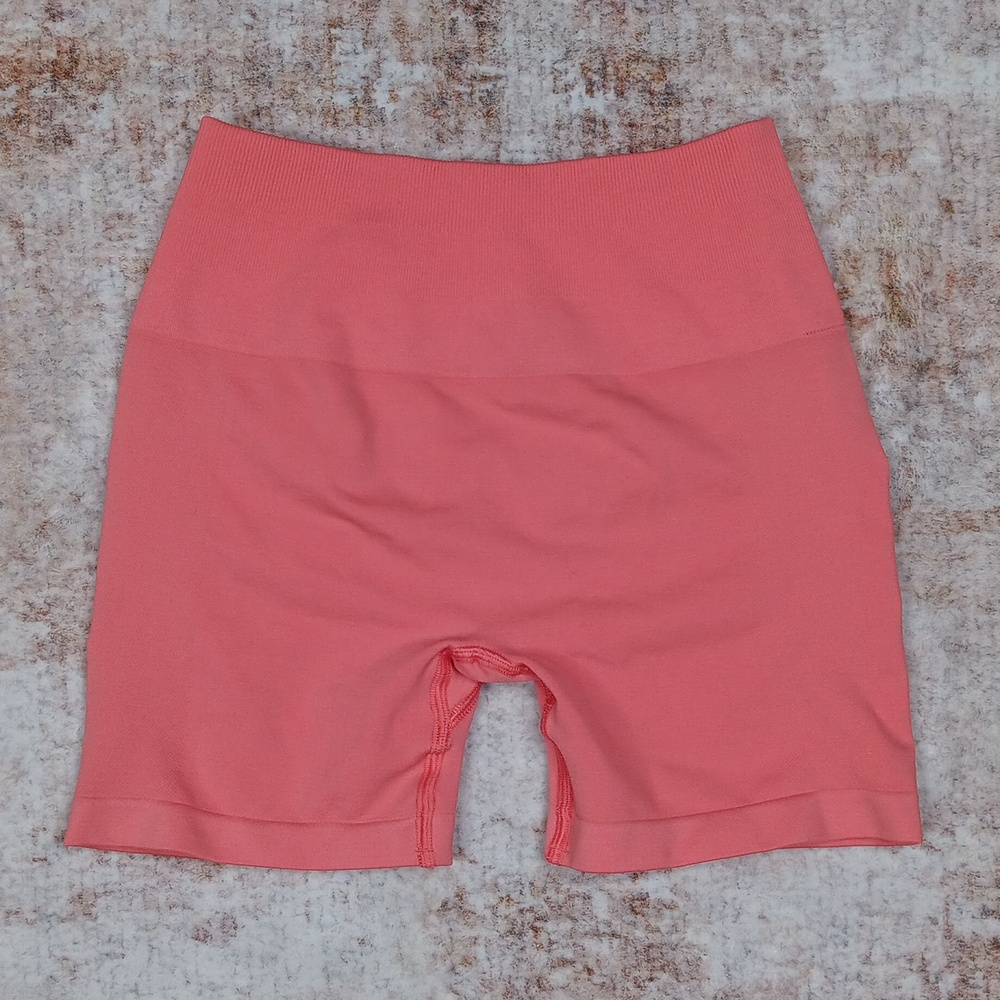 Alphalete Amplify High Rise Seamless Athletic Shorts XS